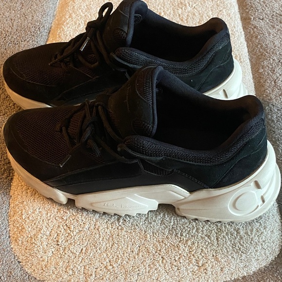 Salvatore Ferragamo Women's Black Nero Suede sneakers size 8.5 - Picture 3 of 9